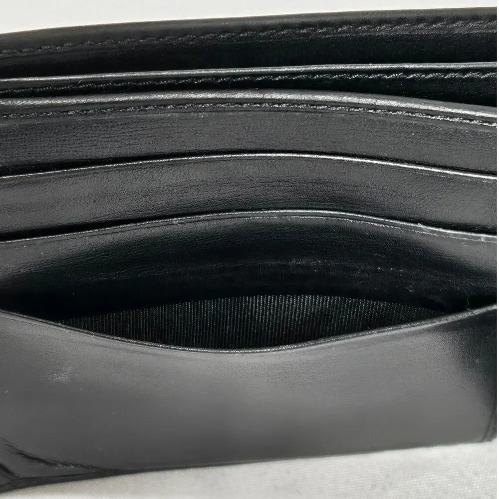 GUCCI VINTAGE MEN’S BLACK LEATHER BI-FOLD WALLET – COIN POCKET – MADE IN ITALY